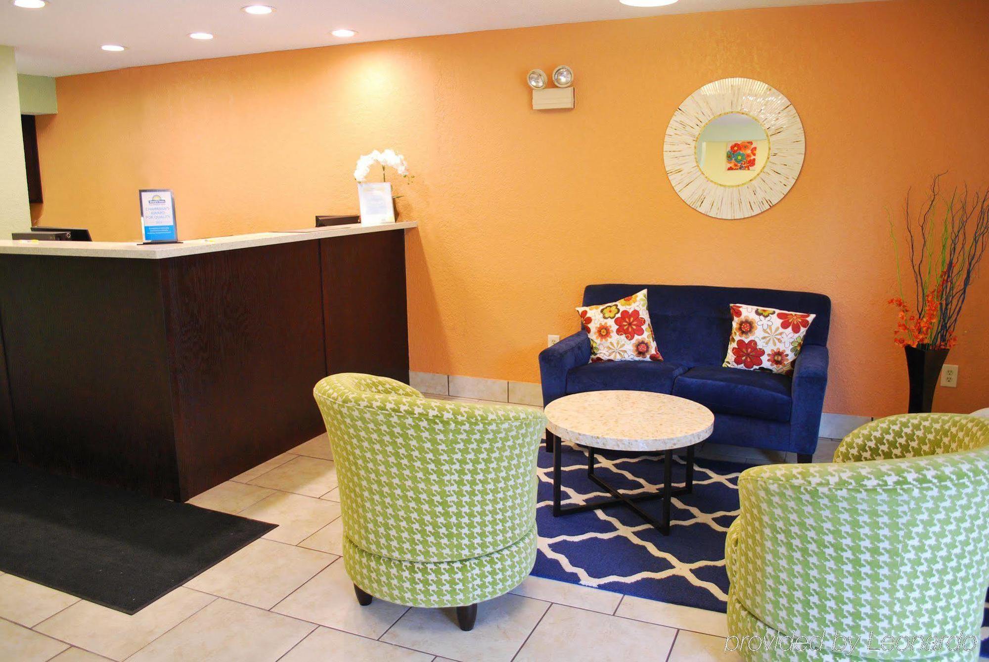 Clarion Pointe 3*